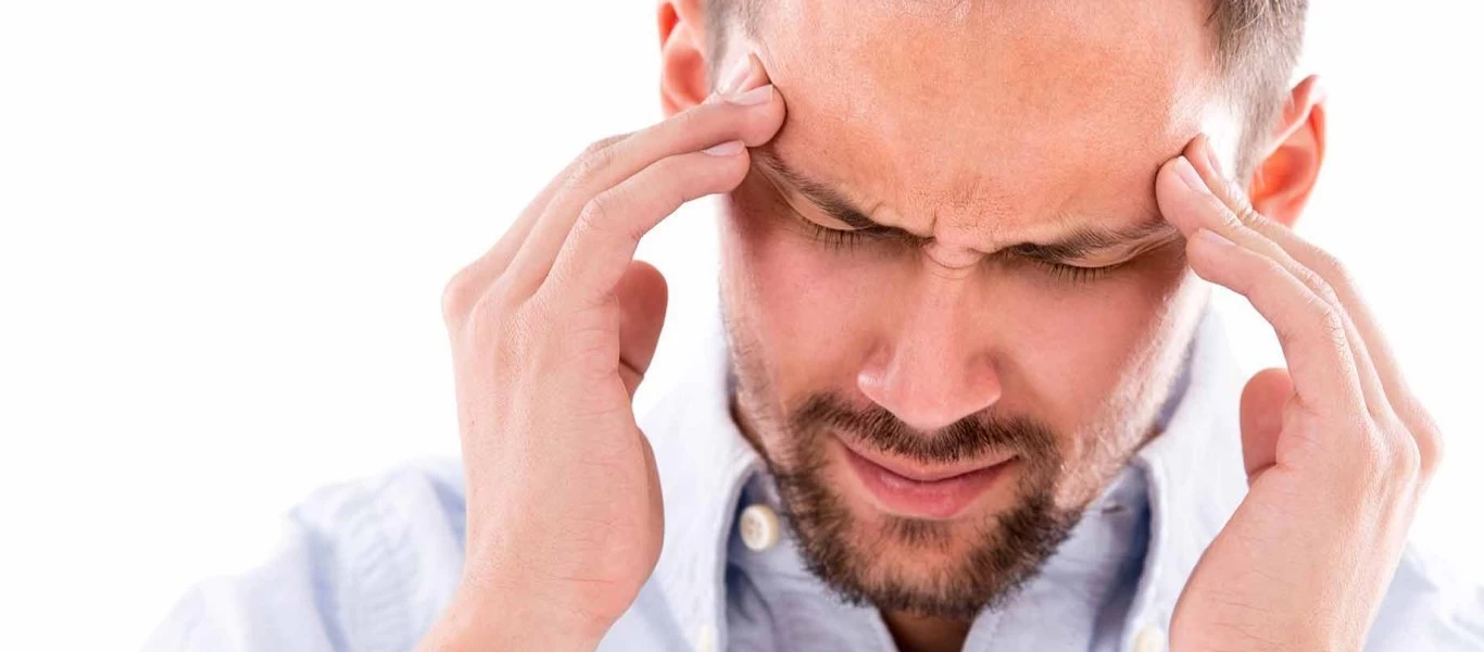 Πού να κάνετε μασάζ για να περάσει πιο γρήγορα ο πονοκέφαλος (φώτο)